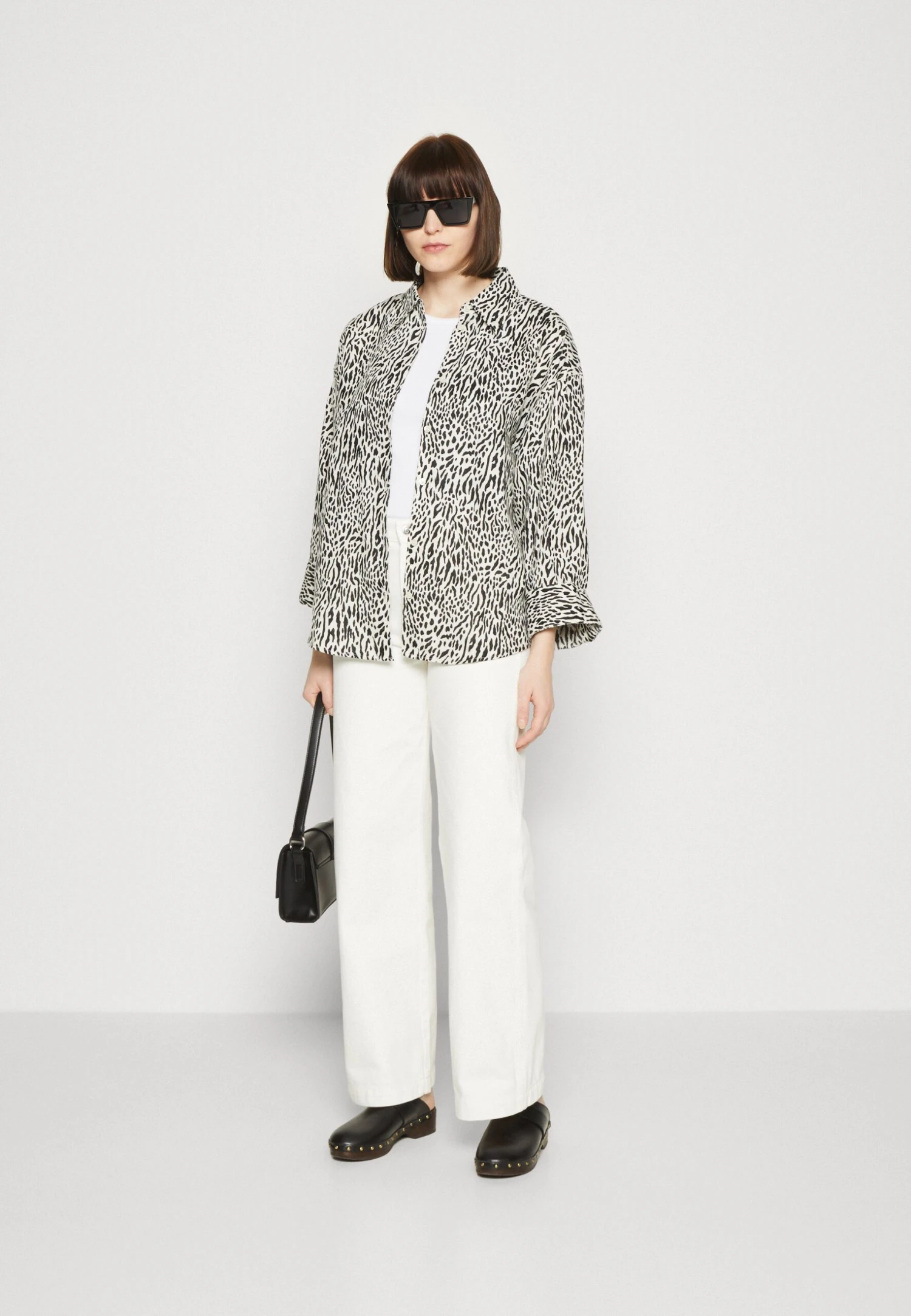 ARKET Button-Down Blouse - Off-White/Black 2 ARKET Button-Down Blouse - Off-White/Black - Image 2