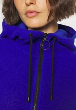 ARKET Fleece Jumper - Pop Blue 11 ARKET Fleece Jumper - Pop Blue -ARKET OUTLET 069fb2fca8e54840823a23b4acef06bd