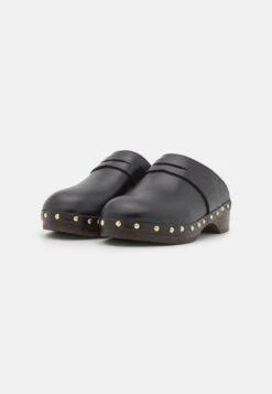 ARKET Clogs - Black -ARKET OUTLET 088b839c28ae4cf5b0c7b547341091a0