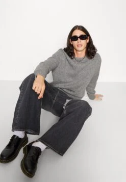 ARKET Jumper - Grey Melange 9 ARKET Jumper - Grey Melange -ARKET OUTLET 0f8a5f8c575641a5b6004ea474640ccb