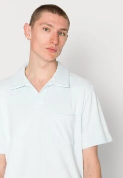ARKET Polo Shirt - Turquoise -ARKET OUTLET 0fad4551857248e49317857aede3fa3b
