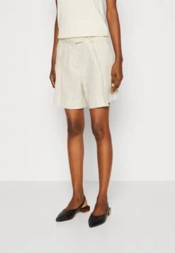 ARKET Shorts - Beige