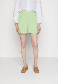 ARKET Shorts - Lime