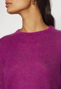 ARKET Jumper - Magenta 11 ARKET Jumper - Magenta -ARKET OUTLET 29e01ea4a7ea4364b22abcea90ff12ca