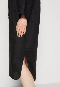 ARKET Shirt Dress - Black 11 ARKET Shirt Dress - Black -ARKET OUTLET 2cf85690601343b884782331a1cffeb6