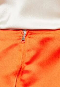 ARKET Mini Skirt - Orange -ARKET OUTLET 2fc90b9fed7e4f519d7da4364bec4e16