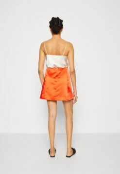 ARKET Mini Skirt - Orange -ARKET OUTLET 37b1a33aa499404bbab27a3c48fdc053