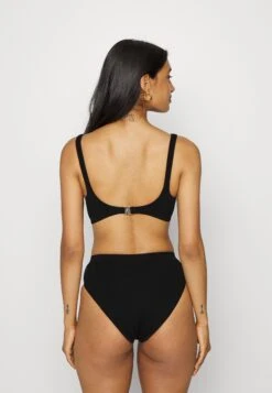 ARKET Bikini Top - Black -ARKET OUTLET 390cd1e6e7f546278f34017d5a4f723e