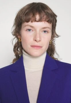 ARKET Short Coat - Strong Blue -ARKET OUTLET 3c64b6a3faaa49db99e36bd508de6186