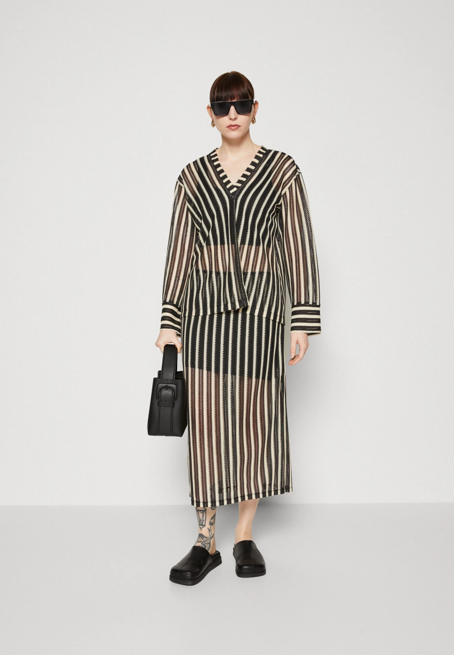 ARKET Pencil Skirt - Black 2 ARKET Pencil Skirt - Black - Image 2