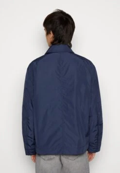 ARKET Light Jacket - Navy 8 ARKET Light Jacket - Navy -ARKET OUTLET 4bb4fb5a7566465d919d6126b047587a