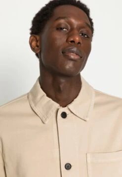 ARKET Denim Jacket - Beige -ARKET OUTLET 4d866cf6b5f142e4bd31b8a14f208b0a