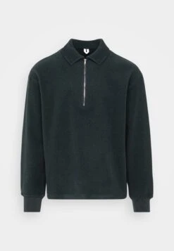 ARKET Fleece Jumper - Dark Green 10 ARKET Fleece Jumper - Dark Green -ARKET OUTLET 5f8510d117f74eeab055cc1b137a1a5e