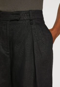 ARKET Shorts - Shorts -ARKET OUTLET 60c1da52ea2a4481b6eb3eaea8fc3160