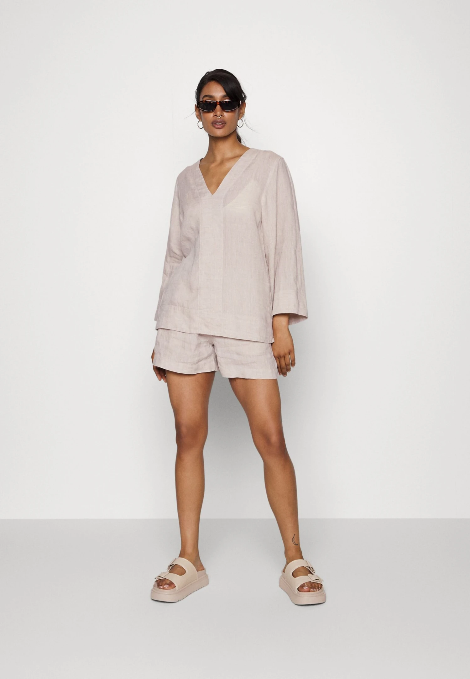 ARKET Pyjama Top - Beige 2 ARKET Pyjama Top - Beige - Image 2