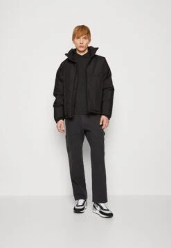 Front Page -ARKET OUTLET 6b01231c237c41f58c7f644becd8d399