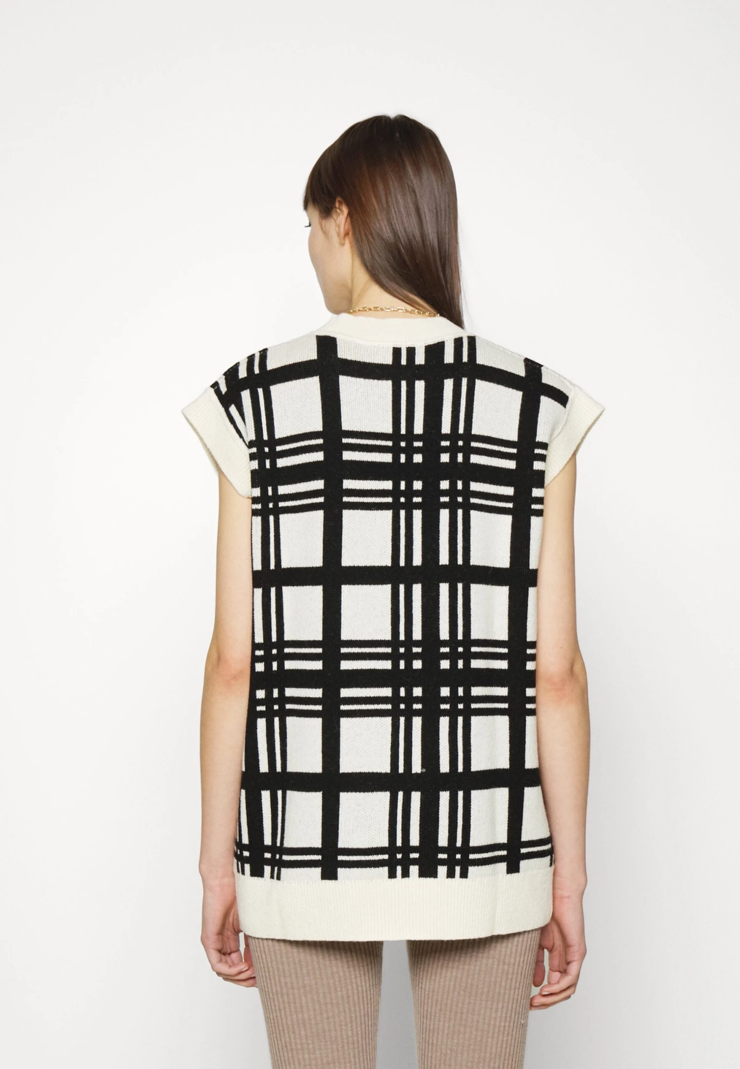 ARKET Jumper - Offwhite/Black 3 ARKET Jumper - Offwhite/Black - Image 3