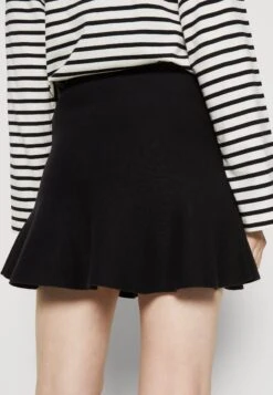 ARKET A-Line Skirt - A-Line Skirt -ARKET OUTLET 70d4325c34fe46bf8ac9c0429f60063d