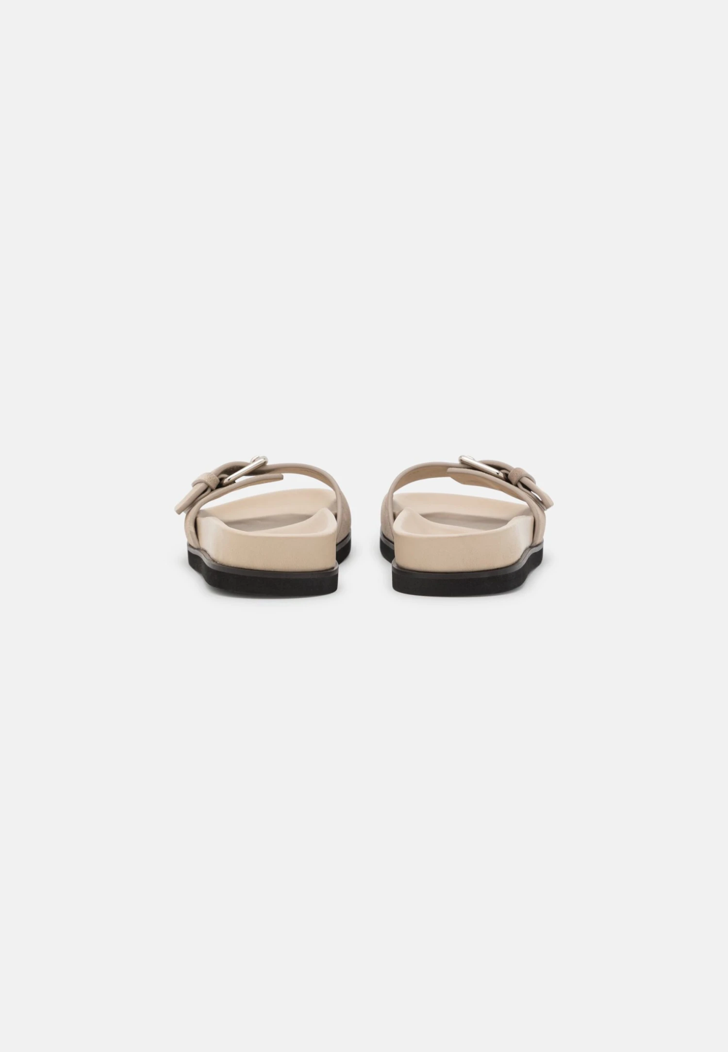 ARKET Slippers - Cappucino/Beige 4 ARKET Slippers - Cappucino/Beige - Image 4