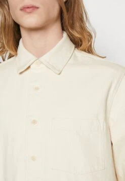 ARKET Shirt - Ecru 11 ARKET Shirt - Ecru -ARKET OUTLET 7819e579ea2143638d4222b46b48f09d