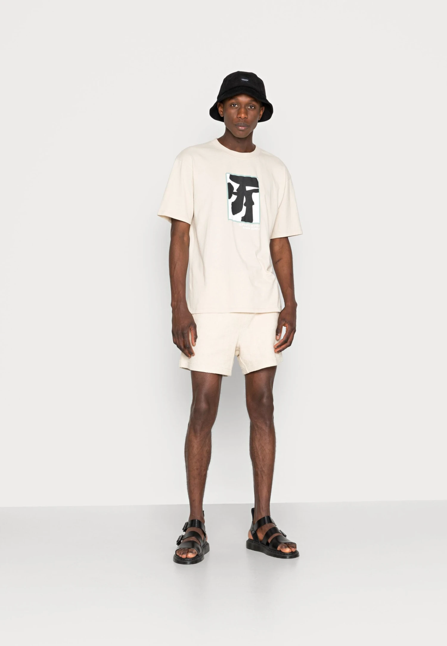 ARKET Shorts - Beige 2 ARKET Shorts - Beige - Image 2