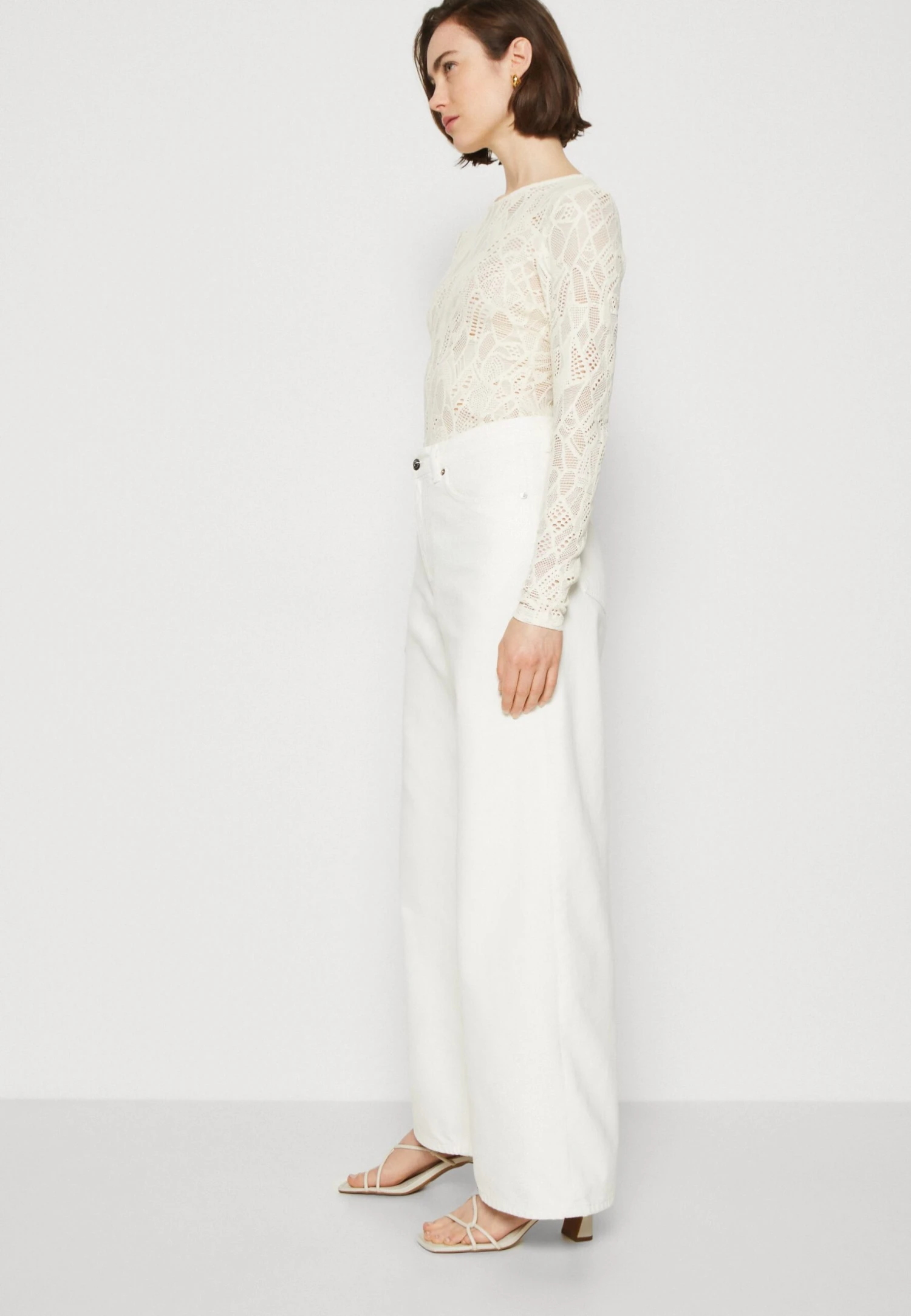ARKET Flared Jeans - White 4 ARKET Flared Jeans - White - Image 4