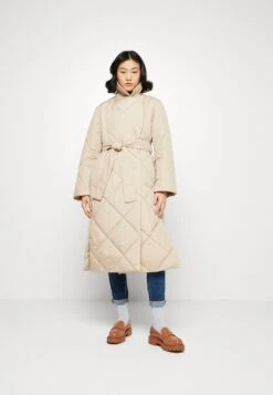 ARKET Winter Coat - Winter Coat