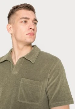 ARKET Polo Shirt - Khaki Green -ARKET OUTLET 86e610d26d4c41e385211a27bafcfcaa