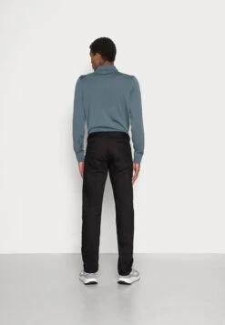 ARKET Straight Leg Jeans - Black -ARKET OUTLET 8dc634cbee11481884b1a94b8be660a7