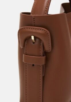 ARKET Across Body Bag - Brown -ARKET OUTLET 92342ae9c813400a9bba9e36cb28dfca