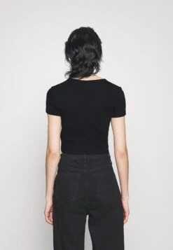 ARKET Basic T-Shirt - Black -ARKET OUTLET 97668fcfd561437cad64e92979db4bc0