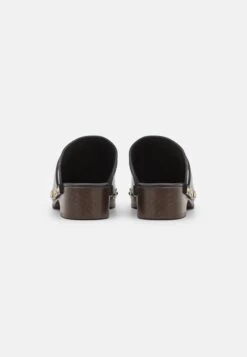 ARKET Clogs - Black -ARKET OUTLET 994dc8847e6f43aa8e59b0409d7e7a3b