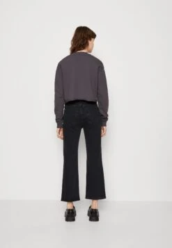 ARKET Flared Jeans - Flared Jeans -ARKET OUTLET 9c26697b9b30444ab28d414f56635f59