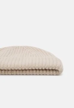 ARKET Unisex - Beanie - Beige 6 ARKET Unisex - Beanie - Beige -ARKET OUTLET a017a9d049524a5b80d3c52f5e627e7e