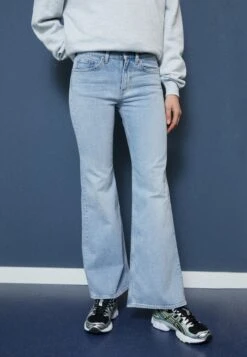 ARKET Bootcut Jeans - Bootcut Jeans -ARKET OUTLET a0d506b85e814ba28610287a5a61924f