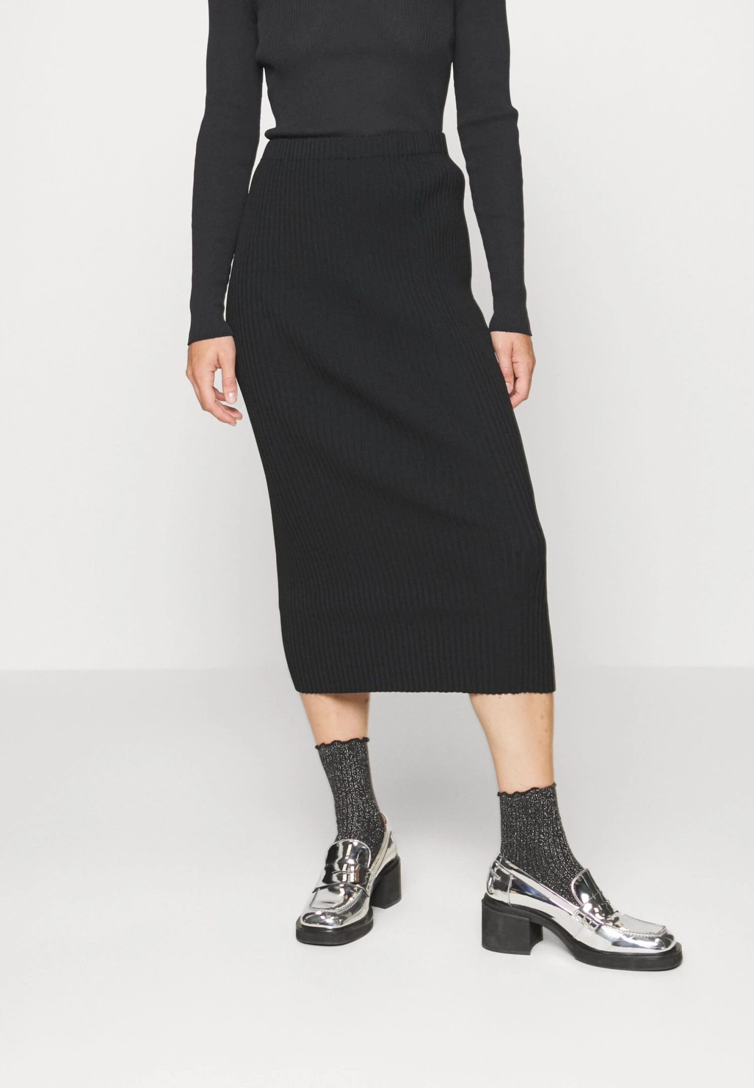 ARKET Pencil Skirt - Black 1 ARKET Pencil Skirt - Black