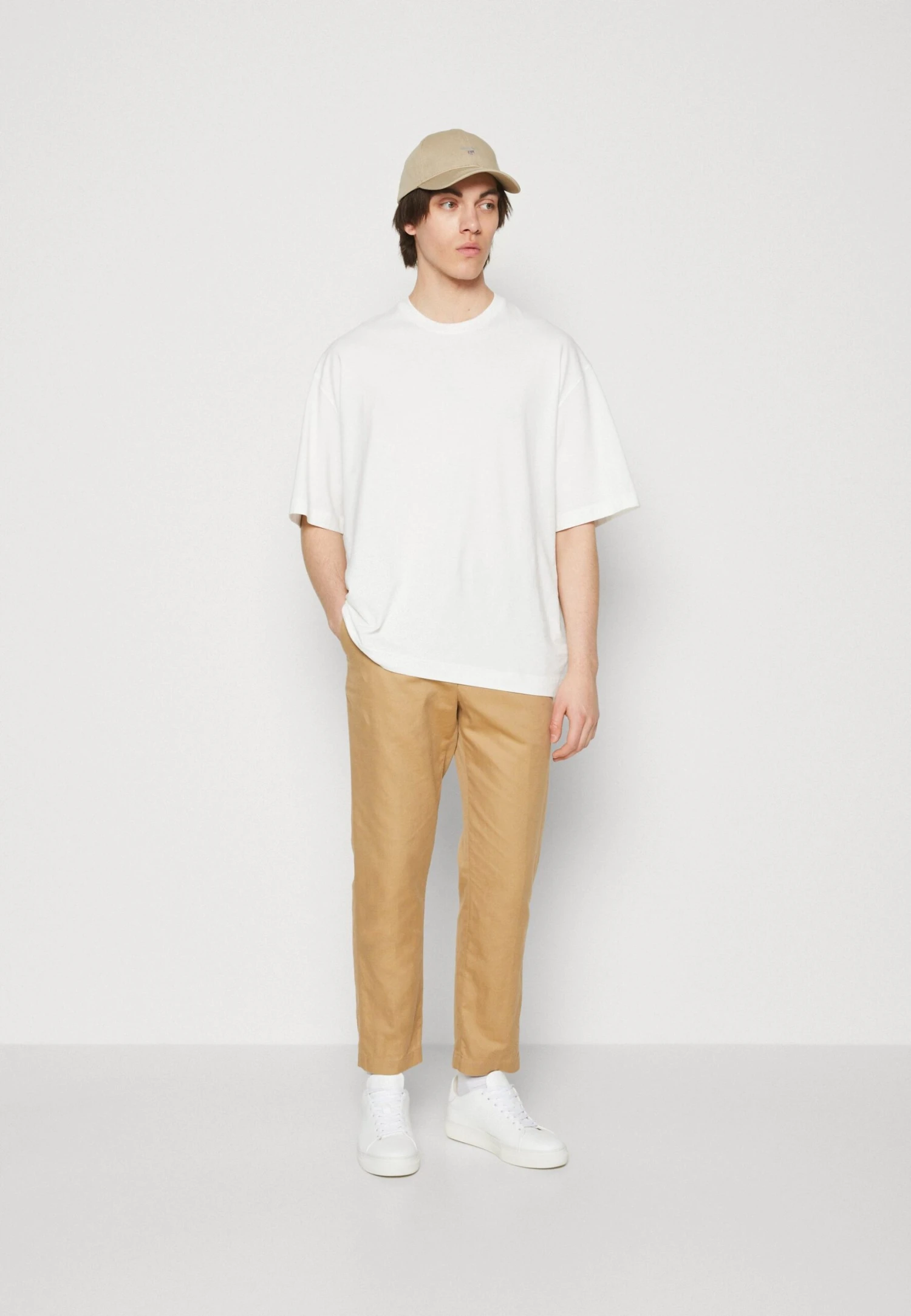 ARKET Chinos - Beige 2 ARKET Chinos - Beige - Image 2