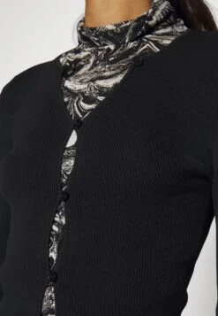 ARKET Cardigan - Black -ARKET OUTLET b3cce9d930904218855a35a9c5ebe72e