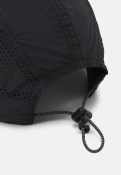 ARKET Cap - Black 8 ARKET Cap - Black -ARKET OUTLET be81af5f1abc45b5a51adb731d60cddc