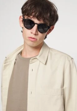 ARKET Shirt - White 11 ARKET Shirt - White -ARKET OUTLET c5cc869665f94867ad5460b3735a7141