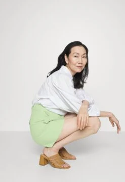 ARKET Shorts - Lime -ARKET OUTLET cde25864aed34ff599c347c02549ca48