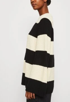 ARKET Jumper - Black 11 ARKET Jumper - Black -ARKET OUTLET d7350a74f8084011bd0b1c3ab355f4d4