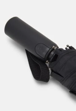 ARKET Umbrella - Black 7 ARKET Umbrella - Black -ARKET OUTLET d8a436873e904ff98fb8790fd35e1b9e