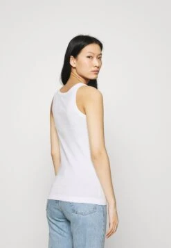 ARKET Top - White 7 ARKET Top - White -ARKET OUTLET dc8f4bb40127425f903acad7c2b71b77