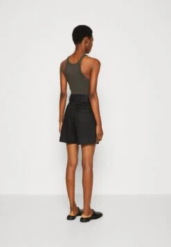 ARKET Shorts - Shorts -ARKET OUTLET dd45bffbe6474ee59c88e3b054d5daeb