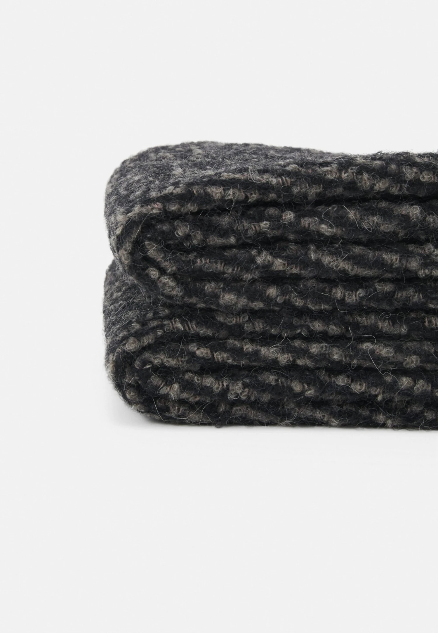 ARKET Unisex - Scarf - Taupe 2 ARKET Unisex - Scarf - Taupe - Image 2