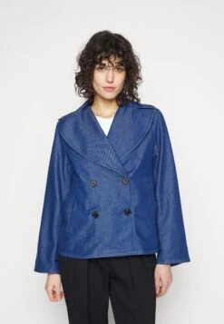 Front Page -ARKET OUTLET e95b87aec26a4818acb3907143fe3c98